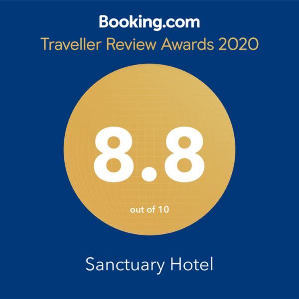 Sanctuary Hotel Mandalay Buitenkant foto